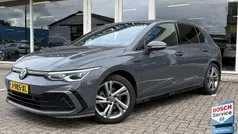Grijs Gebruikt 2020 VW Golf VIII R-line Hatchback | € 23.995 (Eerlijke prijs)