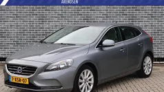 Grijs Gebruikt 2014 Volvo V40 Summum Stationwagen | € 15.194 (Eerlijke prijs)