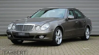 Grijs Occasion 2006 Mercedes E280 Elegance Sedan | € 8.450 (Eerlijke prijs)