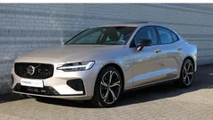 Grijs Gebruikt 2024 Volvo S60 Ultimate Sedan | € 48.950 (Eerlijke prijs)