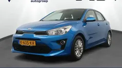Blauw Gebruikt 2021 Kia Rio Hatchback | € 16.950 (Eerlijke prijs)