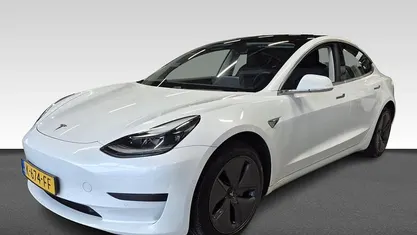 Occasion Tesla Model 3 Standard Range 239 kW (325 PK) 2020 Wit Sedan
