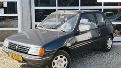 Gebruikt 1989 Peugeot 205 Hatchback | € 3.298