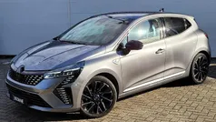 Grijs Gebruikt 2024 Renault Clio V Esprit Alpine Hatchback | € 24.295 (Eerlijke prijs)