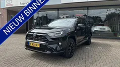 Zwart Gebruikt 2022 Toyota RAV4 Edition SUV | € 40.900 (Eerlijke prijs)