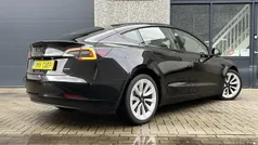 Gebruikt 2022 Tesla Model 3 Long Range AWD Sedan | € 33.499 (Eerlijke prijs)