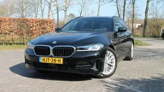 Zwart Gebruikt 2023 BMW 530e Stationwagen | € 51.900 (Eerlijke prijs)