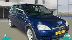Blauw Gebruikt 2005 Opel Corsa Hatchback | € 2.895 (Eerlijke prijs)