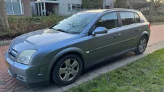 Grijs Gebruikt 2003 Opel Signum Hatchback | € 1.499 (Eerlijke prijs)