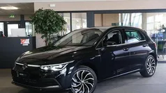 Zwart Gebruikt 2022 VW Golf VIII Style Hatchback | € 24.950 (Super prijs)