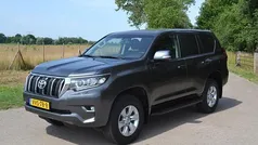 Grijs Gebruikt 2023 Toyota Land Cruiser SUV | € 48.950 (Super prijs)