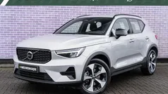 Grijs Gebruikt 2024 Volvo XC40 Plus SUV | € 42.694 (Eerlijke prijs)