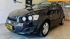 Zwart Gebruikt 2012 Chevrolet Aveo LT Hatchback | € 2.295 (Eerlijke prijs)