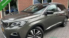 Grijs Gebruikt 2019 Peugeot 3008 SUV | € 12.899 (Eerlijke prijs)