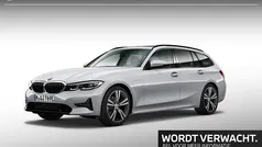 Gebruikt 2021 BMW 330 Executive Stationwagen | € 32.900 (Goede deal)