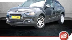 Zwart Gebruikt 2020 Citroën C4 Cactus Business Class Hatchback | € 14.825 (Eerlijke prijs)