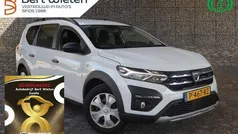 Wit Gebruikt 2022 Dacia Jogger MPV | € 17.995 (Eerlijke prijs)