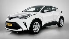 Wit Gebruikt 2023 Toyota C-HR Active SUV | € 25.945 (Eerlijke prijs)