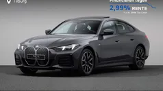 Grijs Gebruikt 2024 BMW i4 M Sport Sedan | € 53.880 (Eerlijke prijs)