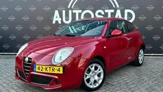 Rood, metallic lak Gebruikt 2010 Alfa Romeo MiTo Progression Hatchback | € 4.995 (Eerlijke prijs)