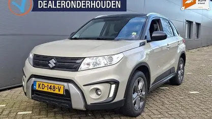 Bruin Gebruikt 2016 Suzuki Vitara Exclusive SUV | € 8.999 (Eerlijke prijs)