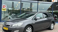 Grijs Gebruikt 2011 Opel Astra Edition Stationwagen | € 4.449 (Eerlijke prijs)