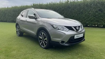 Occasion 2015 Nissan Qashqai Tekna SUV | € 14.999 (Goede deal)