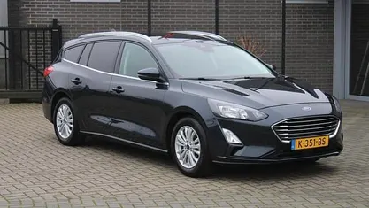 Blauw Occasion 2020 Ford Focus Business Edition Stationwagen | € 14.999 (Goede deal)