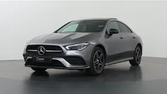 Grijs Gebruikt 2021 Mercedes CLA250e Premium Plus Sedan | € 36.850 (Eerlijke prijs)