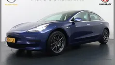Gebruikt 2020 Tesla Model 3 Standard Range Plus Sedan | € 21.395 (Super prijs)