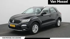 Zwart Gebruikt 2020 VW T-Roc Business SUV | € 22.900 (Goede deal)