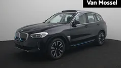 Zwart Gebruikt 2021 BMW iX3 Executive SUV | € 33.945 (Eerlijke prijs)