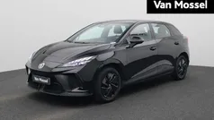 Zwart Gebruikt 2023 MG MG4 EV Hatchback | € 18.900 (Eerlijke prijs)