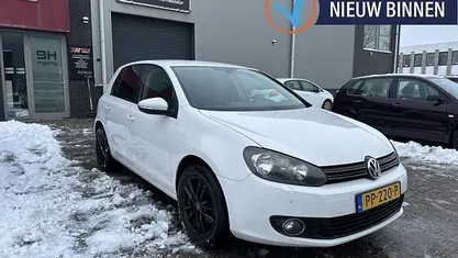 Wit Occasion 2009 VW Golf VI Comfortline Hatchback | € 3.999 (Eerlijke prijs)