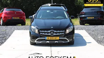 Zwart Gebruikt 2018 Mercedes GLA200 Business SUV | € 19.950 (Eerlijke prijs)