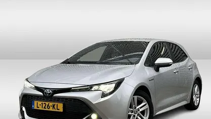 Occasion Toyota Corolla Active 123 PK (90 kW) 2020 Grijs (metallic) Hatchback