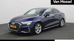 Blauw Gebruikt 2023 Audi A3 S-Line Sedan | € 32.945 (Eerlijke prijs)