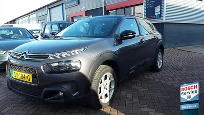 Grijs (metallic) Occasion 2018 Citroën C4 Cactus Business Class Hatchback | € 13.450 (Eerlijke prijs)