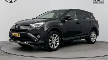 Gebruikt 2017 Toyota RAV4 Hybrid Executive SUV | € 23.945 (Eerlijke prijs)