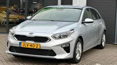 Grijs Gebruikt 2018 Kia Ceed Hatchback | € 9.995 (Eerlijke prijs)