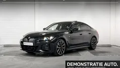 Zwart Gebruikt 2025 BMW i4 Comfort Edition Sedan | € 51.900 (Eerlijke prijs)
