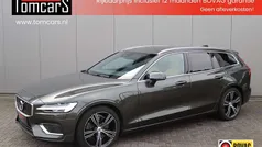 Bruin Gebruikt 2022 Volvo V60 Inscription Stationwagen | € 37.950 (Eerlijke prijs)