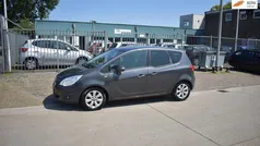 Grijs, metallic lak Gebruikt 2011 Opel Meriva Cosmo MPV | € 4.750 (Eerlijke prijs)