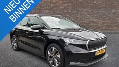 Zwart Gebruikt 2022 Skoda Enyaq iV SUV | € 21.499 (Goede deal)