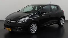 Zwart Gebruikt 2018 Renault Clio IV Zen Hatchback | € 10.895 (Eerlijke prijs)