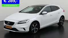 614 ice white solid Gebruikt 2019 Volvo V40 R-Design Stationwagen | € 21.895 (Eerlijke prijs)