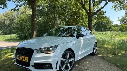Occasion Audi A1 Admired 86 PK (63 kW) 2014 Wit Hatchback