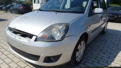 Grijs Gebruikt 2007 Ford Fiesta Hatchback | € 1.699 (Eerlijke prijs)