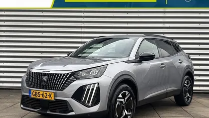 Grijs Gebruikt 2024 Peugeot 2008 Allure SUV | € 21.940 (Eerlijke prijs)