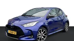 Blauw Gebruikt 2021 Toyota Yaris Executive Hatchback | € 22.950 (Eerlijke prijs)